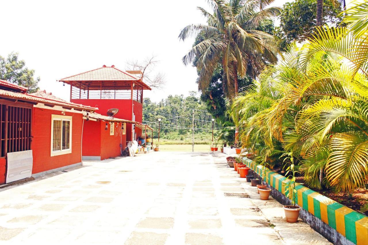 Cs County Resort Sakleshpur Exterior photo